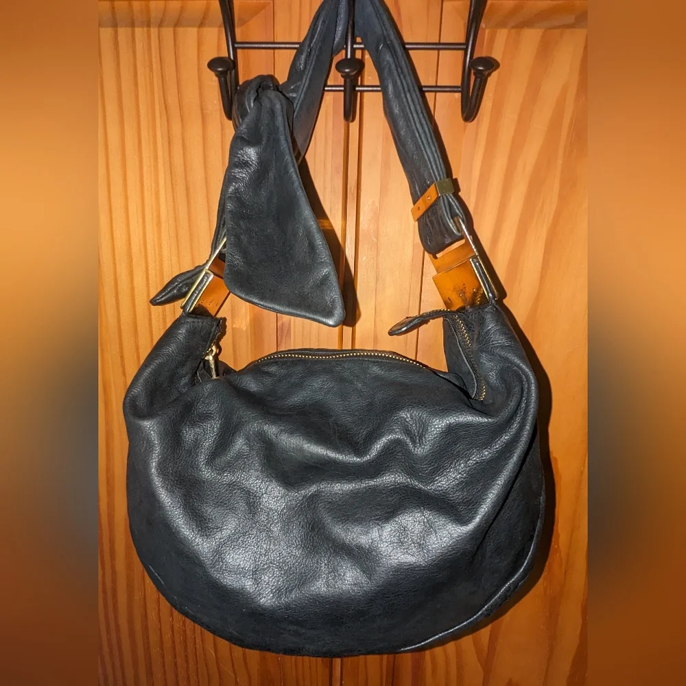Badgley Mischka soft black